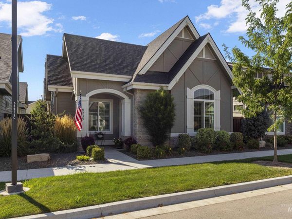 6235 N Bernacchi Lane, Meridian, ID 83646