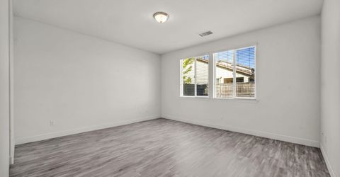 7027 Woodward Road, Sparks, NV 89436 Photo