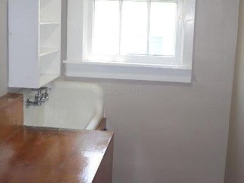 205 E Chestnut Street , Mount Vernon, OH 43050 Photo 11