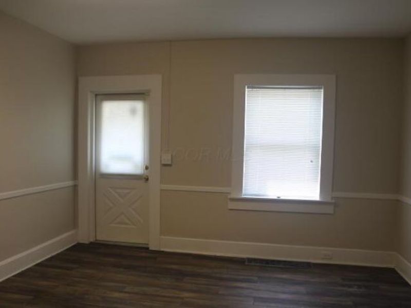 205 E Chestnut Street , Mount Vernon, OH 43050 Photo 5