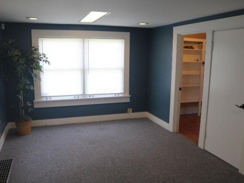 205 E Chestnut Street , Mount Vernon, OH 43050 Photo 9