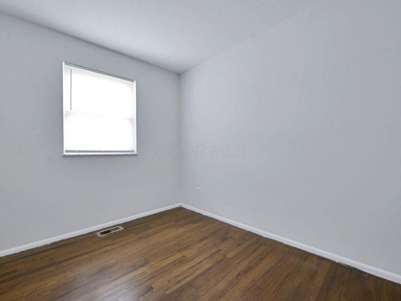 5306 Kornwal Drive , Columbus, OH 43232 Photo 13