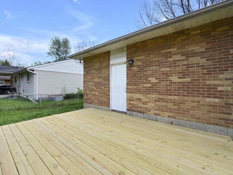 5306 Kornwal Drive , Columbus, OH 43232 Photo 25