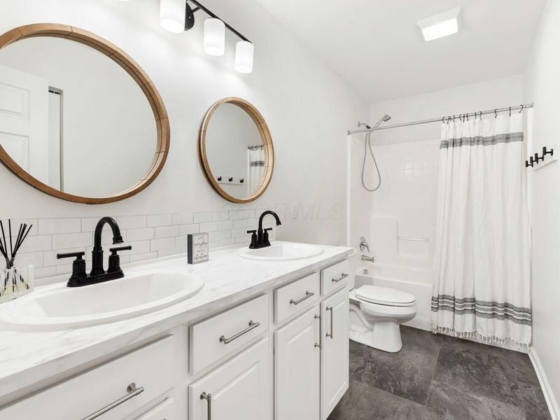 308 Adrien Court , Commercial Point, OH 43116 Photo 32