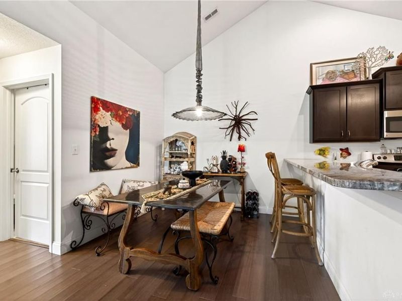 173 Scarborough Village Drive, Washington Township, OH 45458 Photo 10