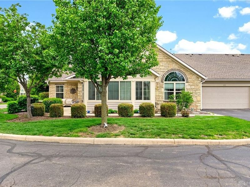 173 Scarborough Village Drive, Washington Township, OH 45458 Photo 2