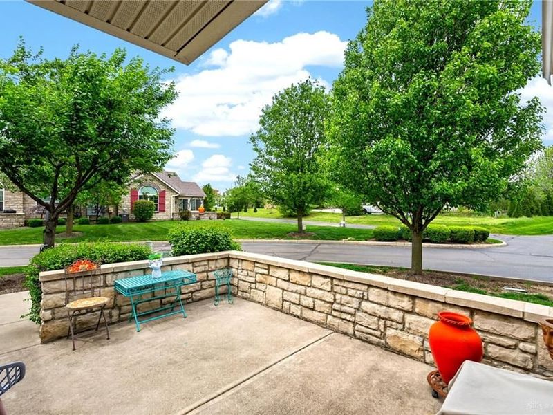 173 Scarborough Village Drive, Washington Township, OH 45458 Photo 4