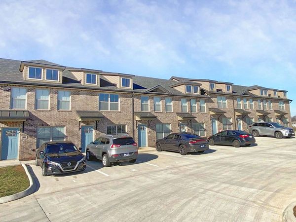 1000 Henry Place Blvd #103, Clarksville, TN 37042