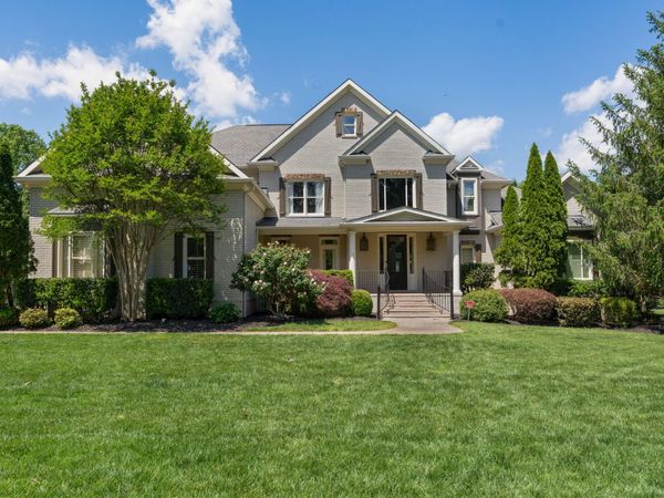 1282 Enclave Road , Chattanooga, TN 37415