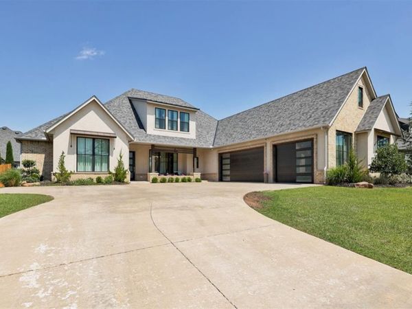 1325 Gateway Bridge Road, Edmond, OK 73034