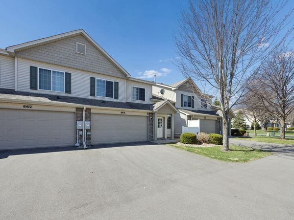 6414 Lakota Trail , Lino Lakes, MN 55014