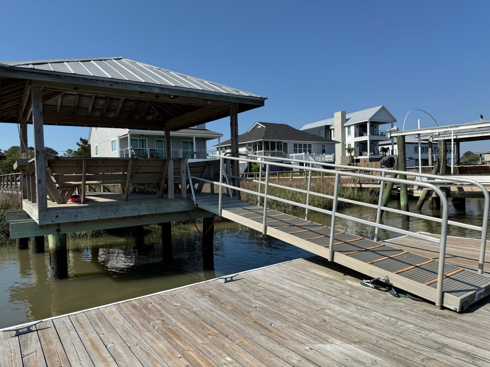 3738 Docksite Road Photo 15