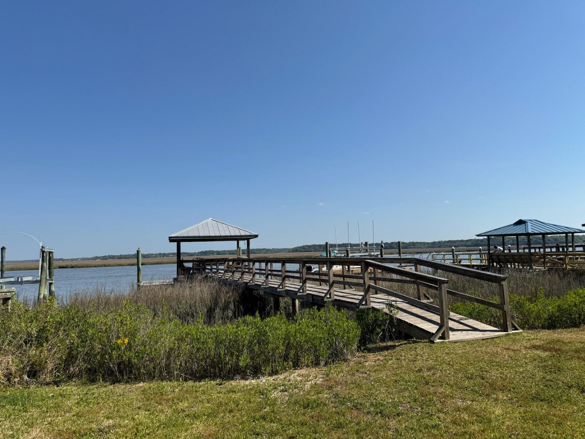 3738 Docksite Road Photo 7