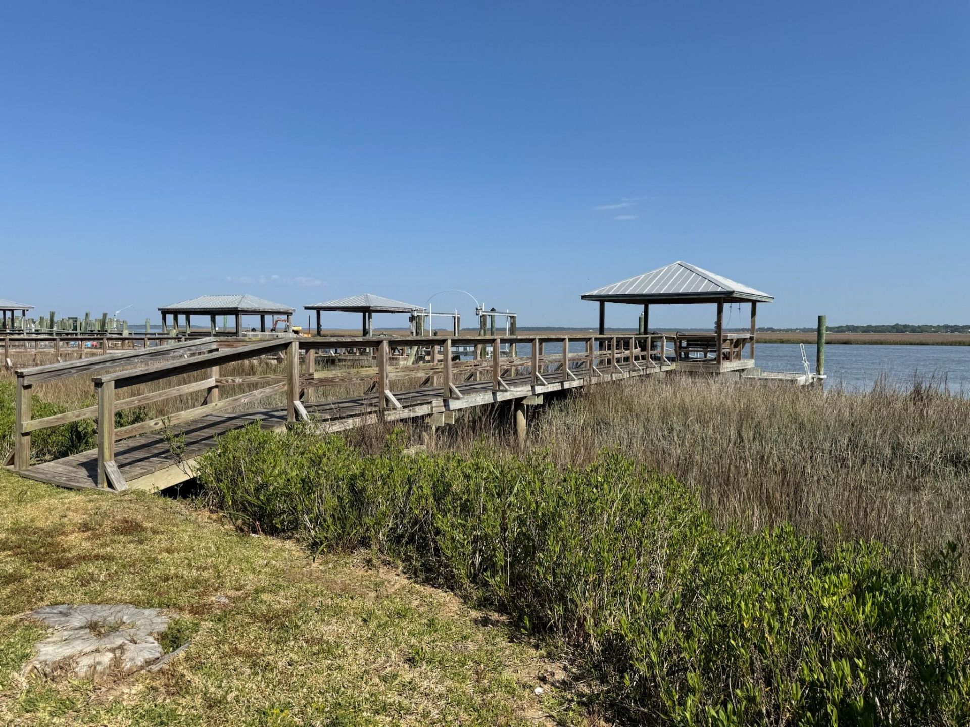 3738 Docksite Road Photo 8