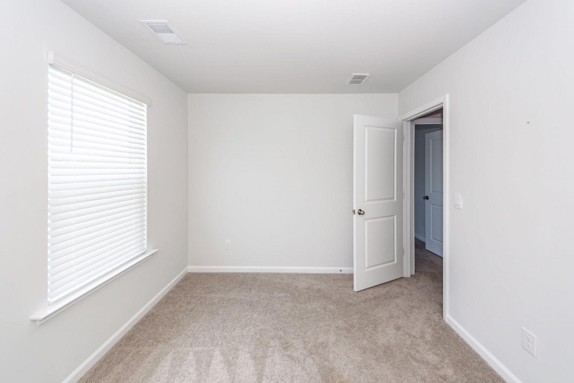 214 Wild Strawberry Lane Photo 31