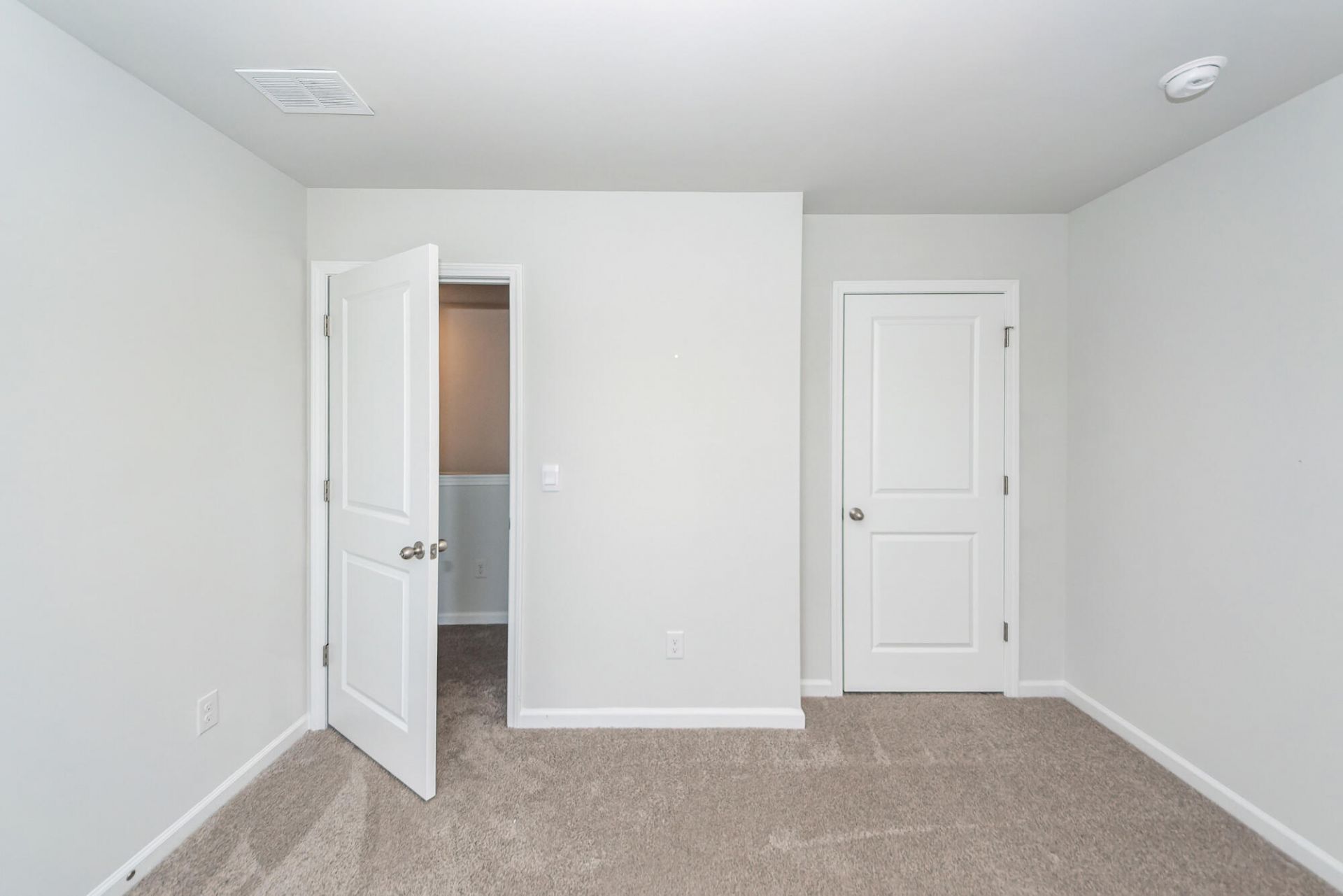 214 Wild Strawberry Lane Photo 32