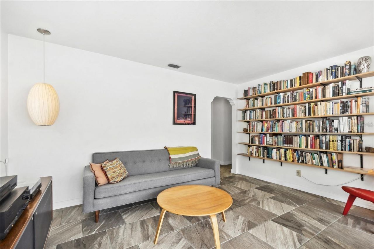 102 11th Avenue , Saint Pete Beach, FL 33706 Photo