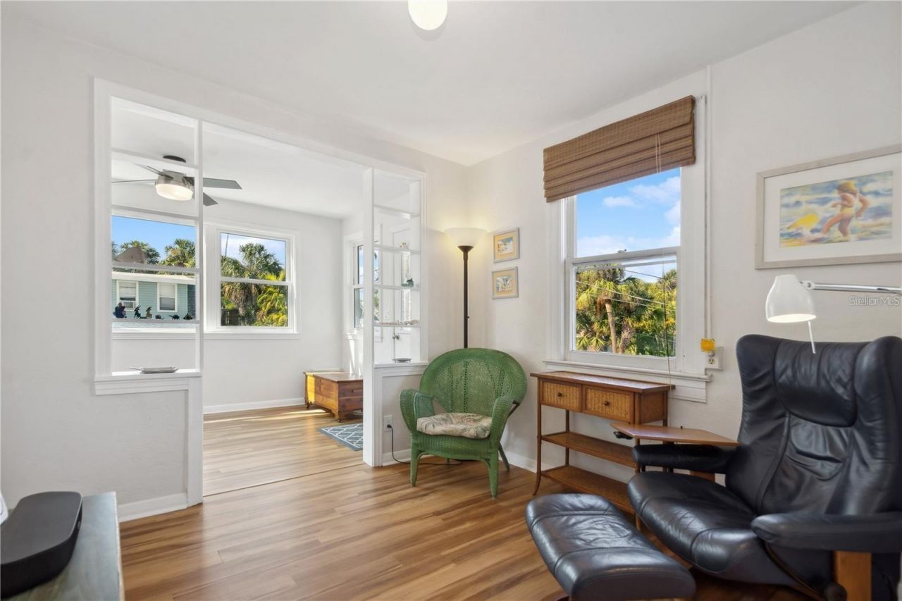 102 11th Avenue , Saint Pete Beach, FL 33706 Photo