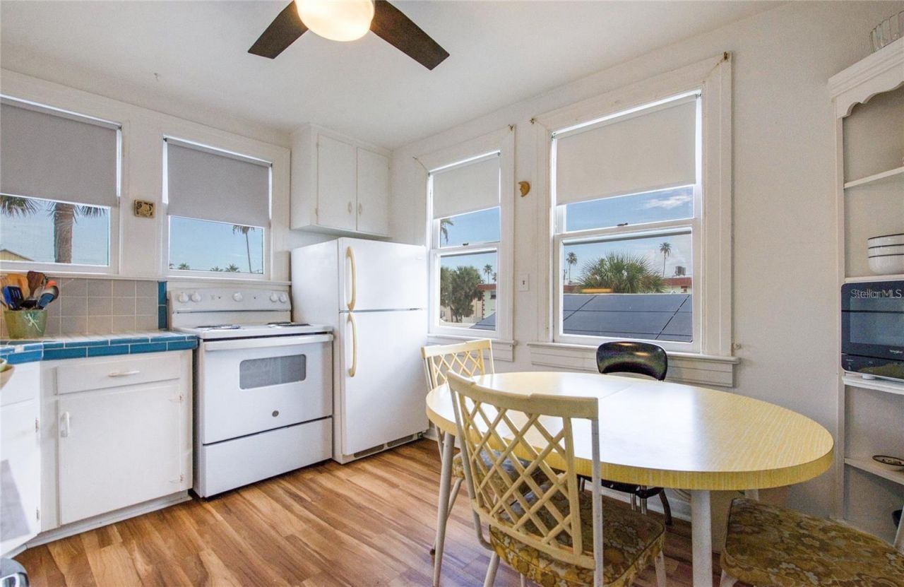 102 11th Avenue , Saint Pete Beach, FL 33706 Photo