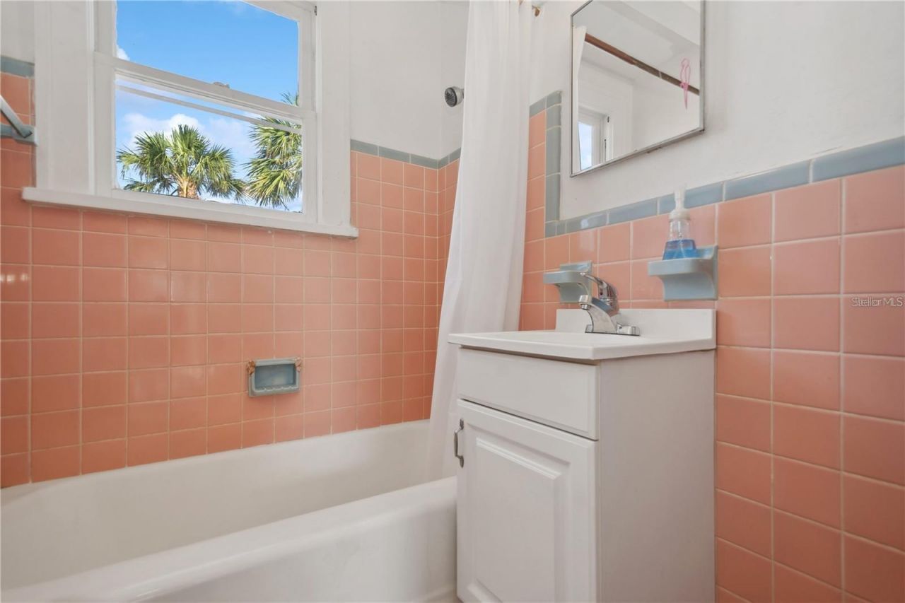 102 11th Avenue , Saint Pete Beach, FL 33706 Photo