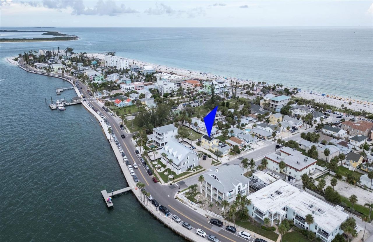 102 11th Avenue , Saint Pete Beach, FL 33706 Photo