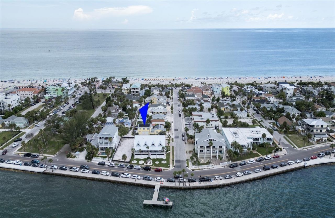 102 11th Avenue , Saint Pete Beach, FL 33706 Photo