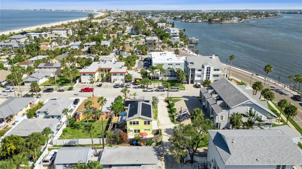 102 11th Avenue , Saint Pete Beach, FL 33706 Photo