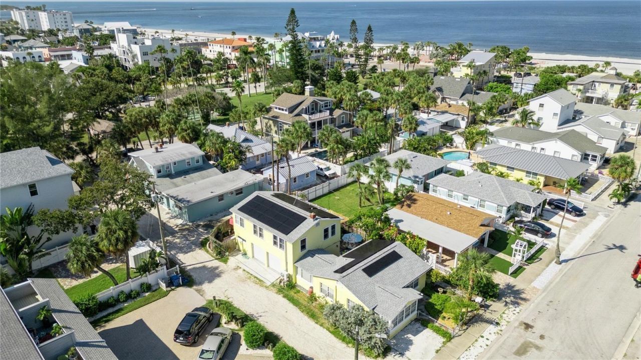 102 11th Avenue , Saint Pete Beach, FL 33706 Photo