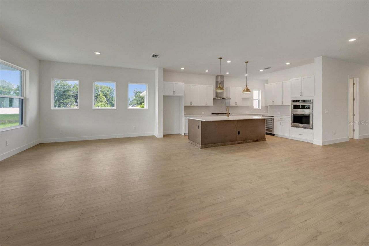 7249 Meadowshade Court, Sarasota, FL 34241 Photo