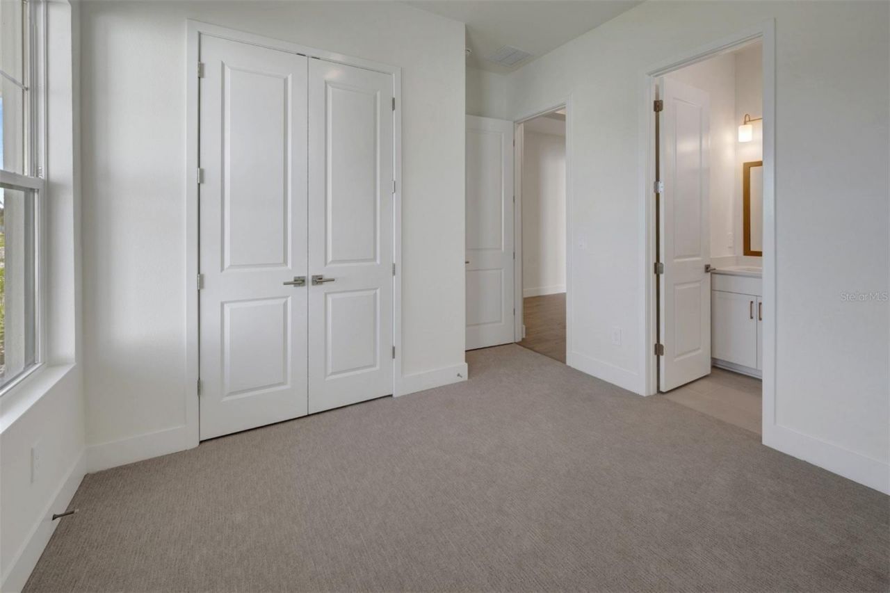 7249 Meadowshade Court, Sarasota, FL 34241 Photo