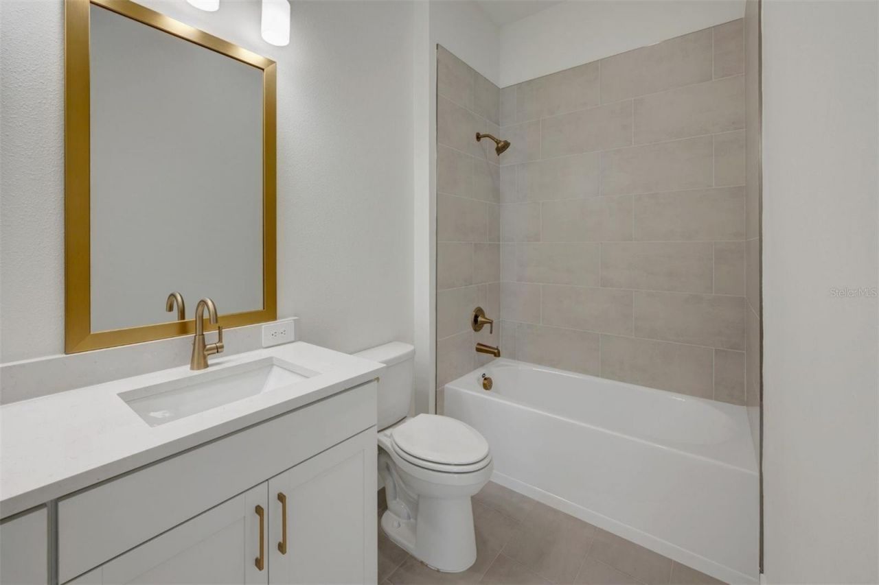 7249 Meadowshade Court, Sarasota, FL 34241 Photo