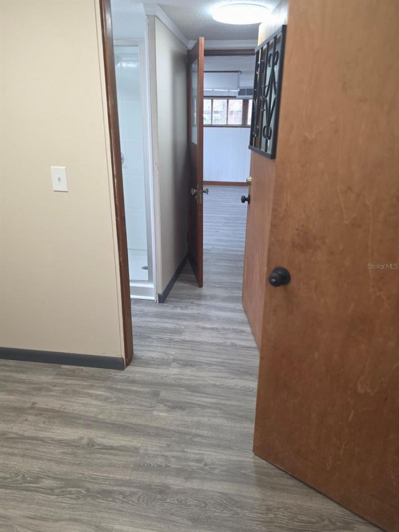 710 NE 11th Avenue, Gainesville, FL 32601 Photo