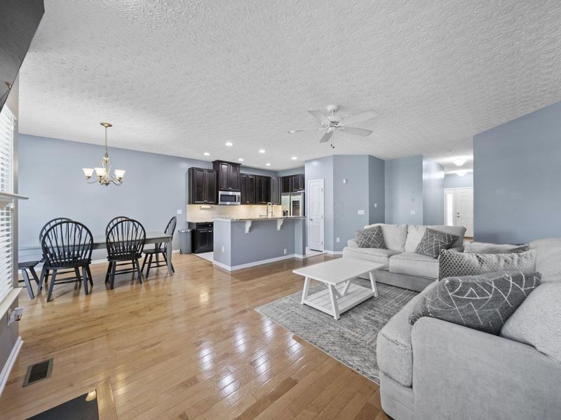 2010 Sugar Mill Drive , Pataskala, OH 43062 Photo 13