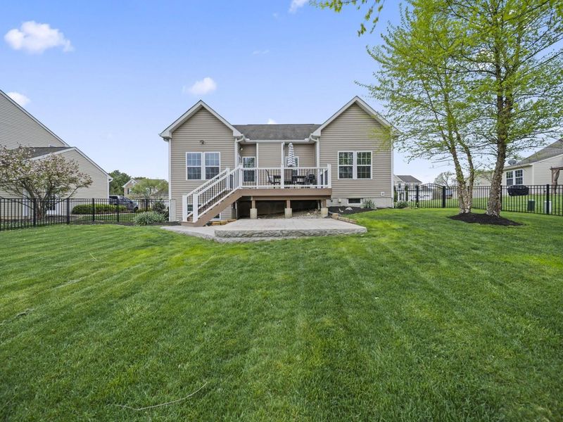 2010 Sugar Mill Drive , Pataskala, OH 43062 Photo 2