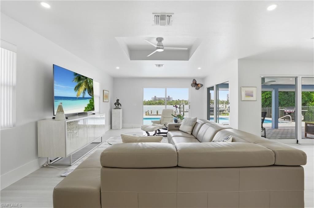 8009 Lagoon Rd , Fort Myers Beach, FL 33931 Photo