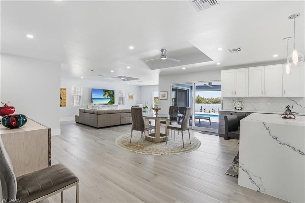 8009 Lagoon Rd , Fort Myers Beach, FL 33931 Photo