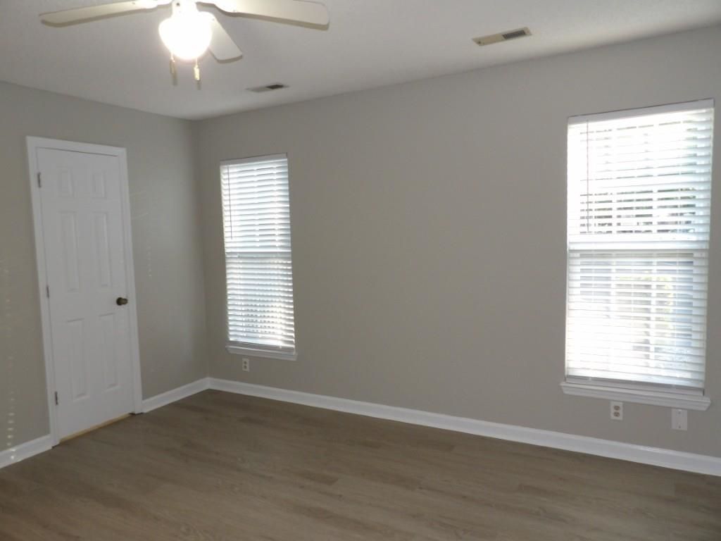 4363 Spa Dr.  Photo 9