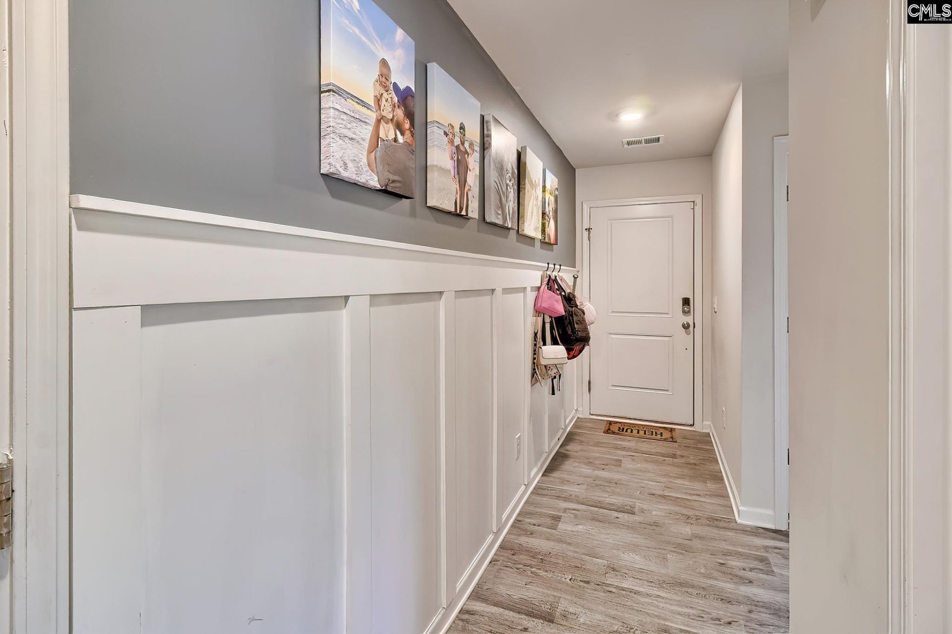 1050 Mckittrick Drive  Photo 12