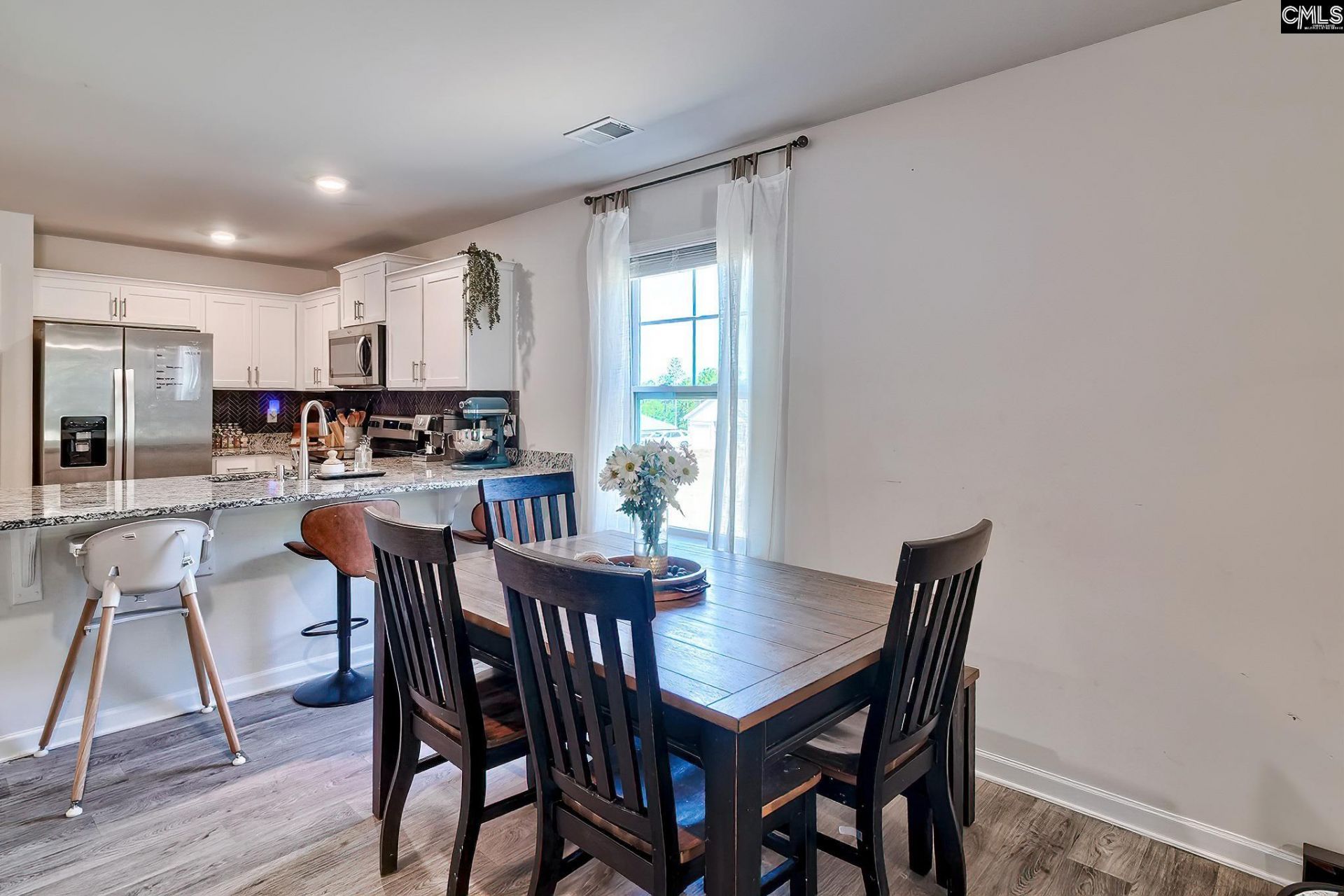 1050 Mckittrick Drive  Photo 23