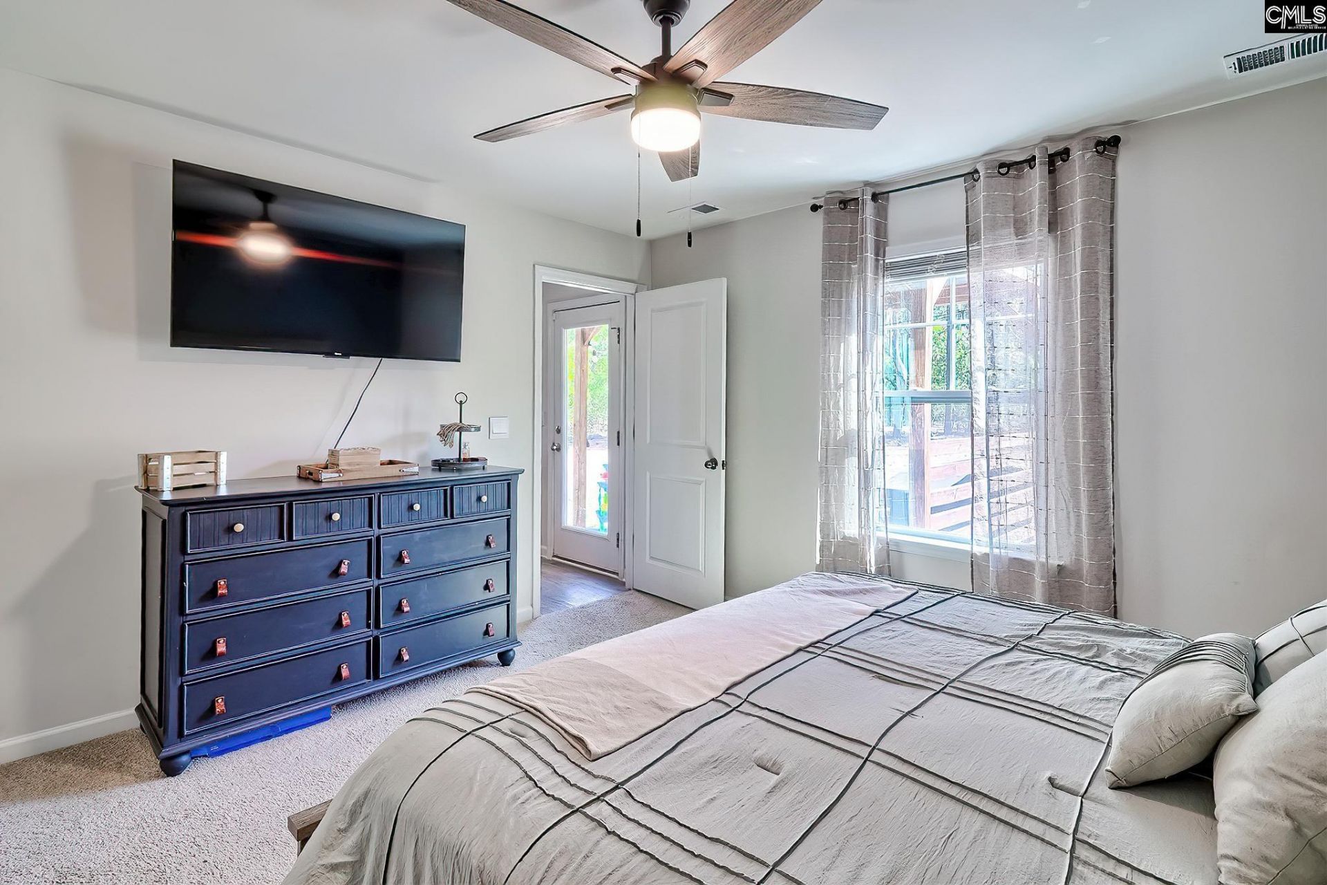 1050 Mckittrick Drive  Photo 29