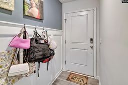 1050 Mckittrick Drive  photo 4