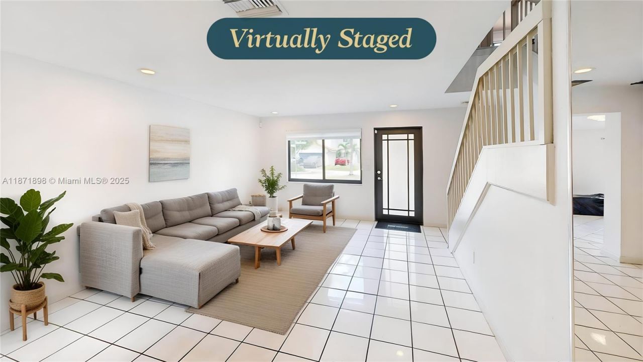 15166 SW 94th Ter , Miami, FL 33196 Photo