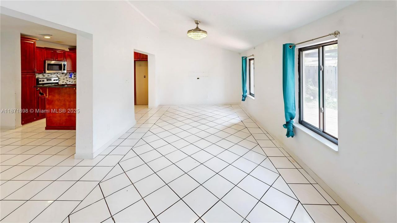 15166 SW 94th Ter , Miami, FL 33196 Photo