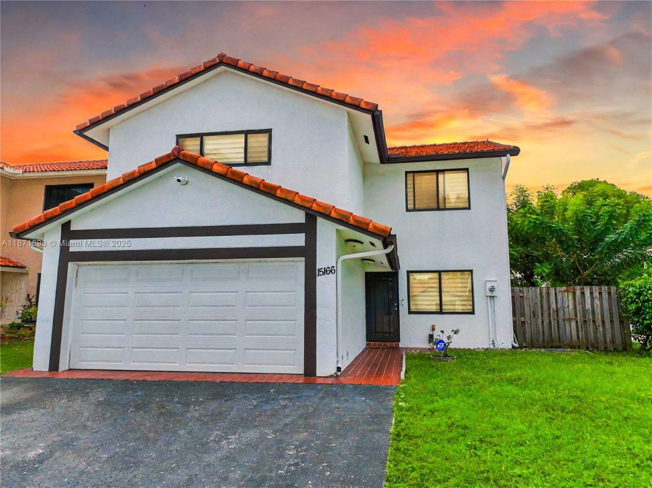 15166 SW 94th Ter , Miami, FL 33196 Photo