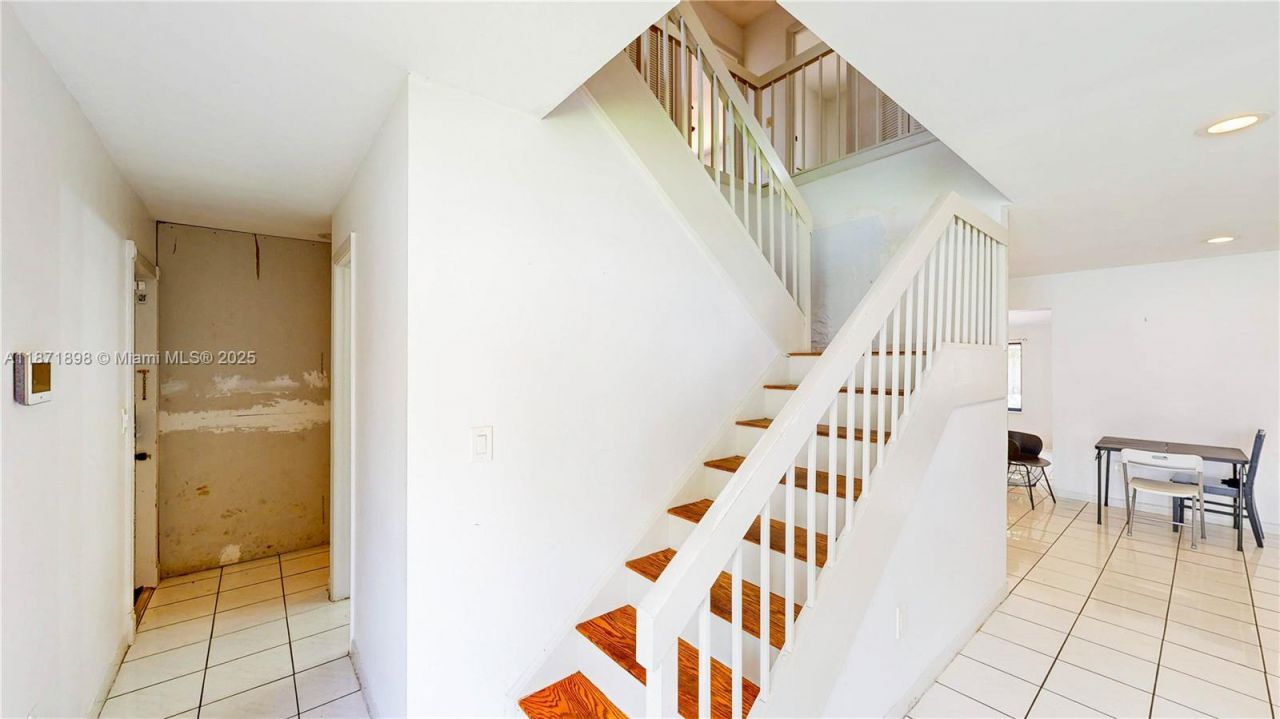 15166 SW 94th Ter , Miami, FL 33196 Photo