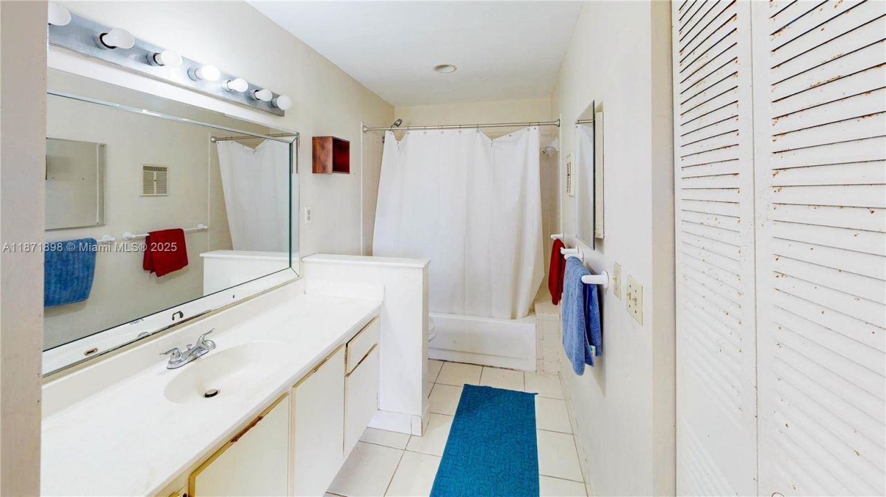 15166 SW 94th Ter , Miami, FL 33196 Photo