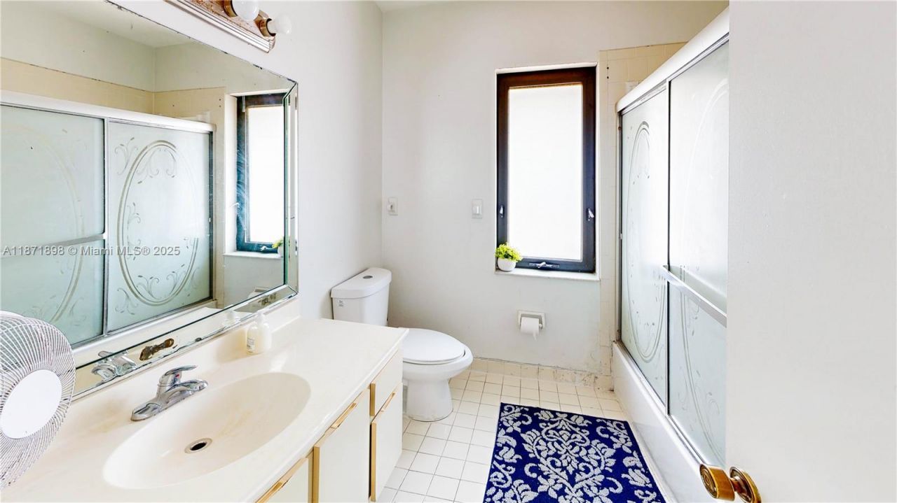 15166 SW 94th Ter , Miami, FL 33196 Photo