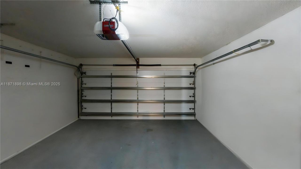 15166 SW 94th Ter , Miami, FL 33196 Photo