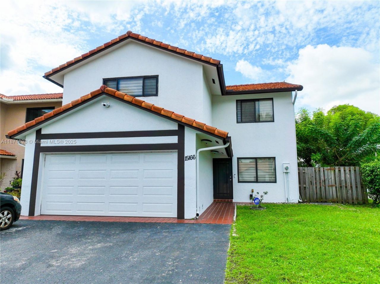 15166 SW 94th Ter , Miami, FL 33196 Photo