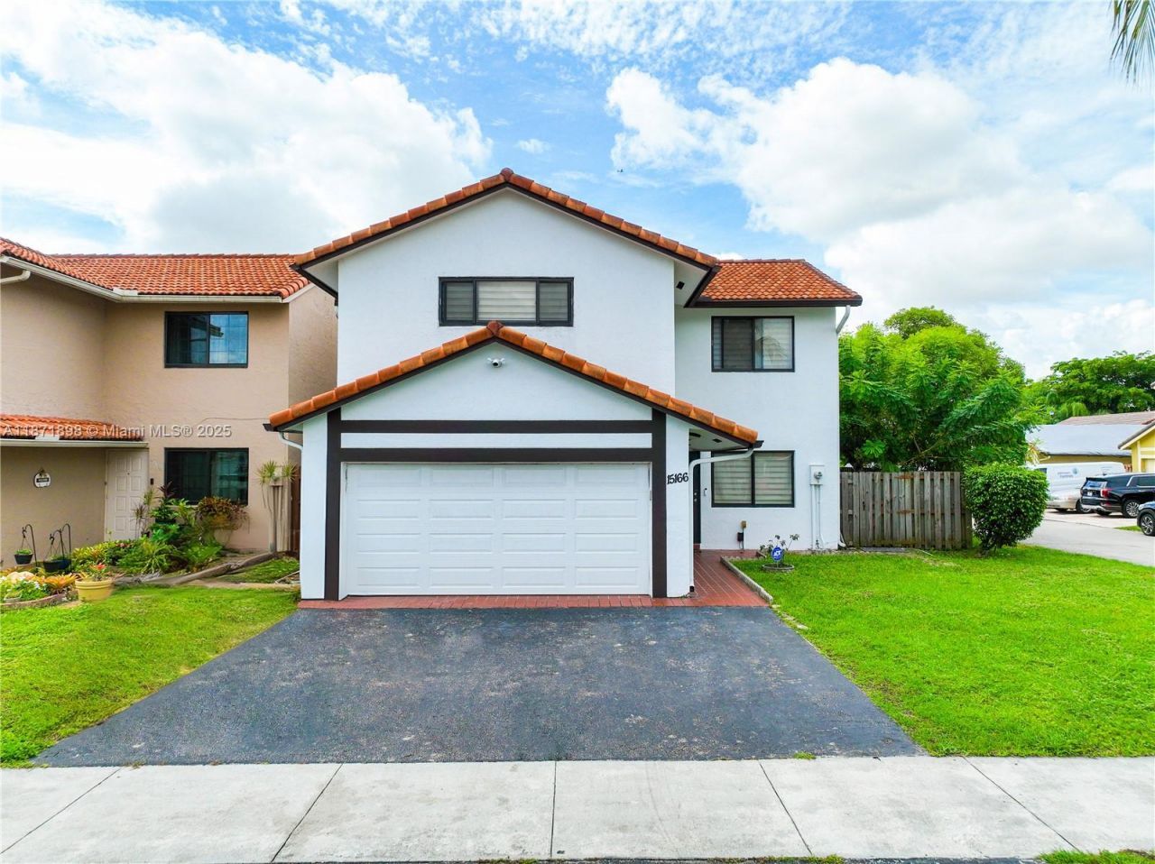 15166 SW 94th Ter , Miami, FL 33196 Photo